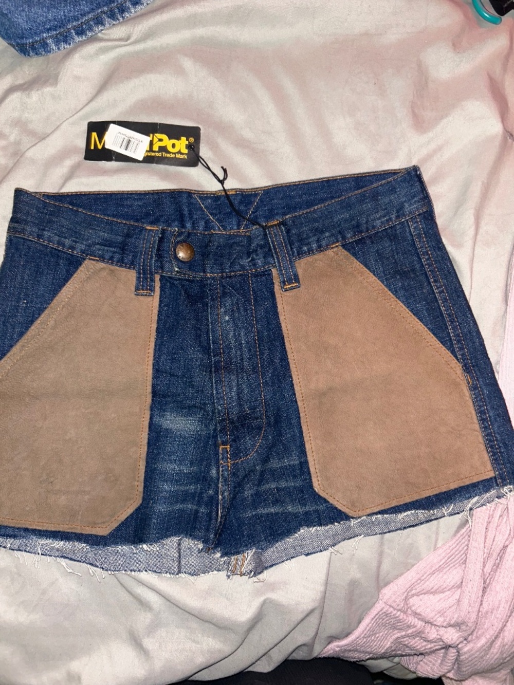 Meltin pot skirt
